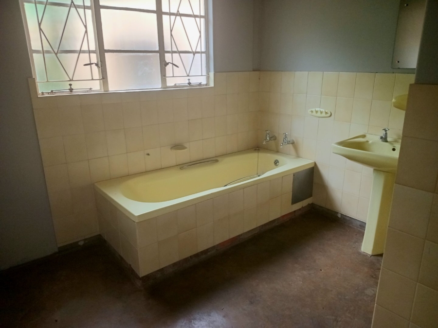 4 Bedroom Property for Sale in Bloemhof Rural North West